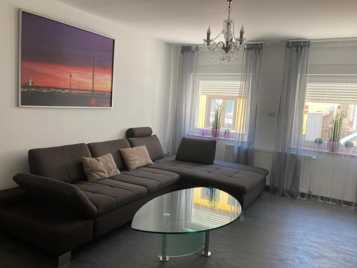 Erstbezug nach Sanierung! Moderne Eigentumswohnung Solingen Exterior foto